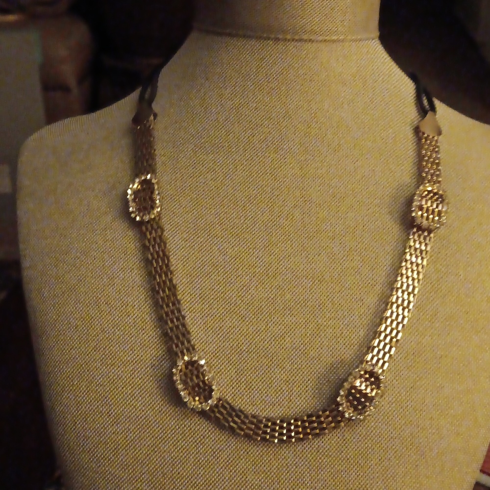 Mesh Neclace